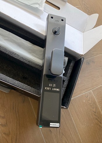 çift kamera  parmak izi sensörü ve şifre özelliklerine sahiptir. - Görsel 6