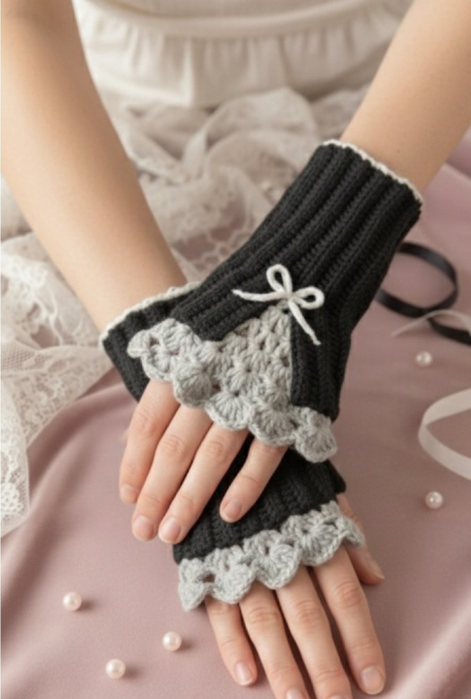 Gri Örgü Goth Kadın Eldiveni - Görsel 2