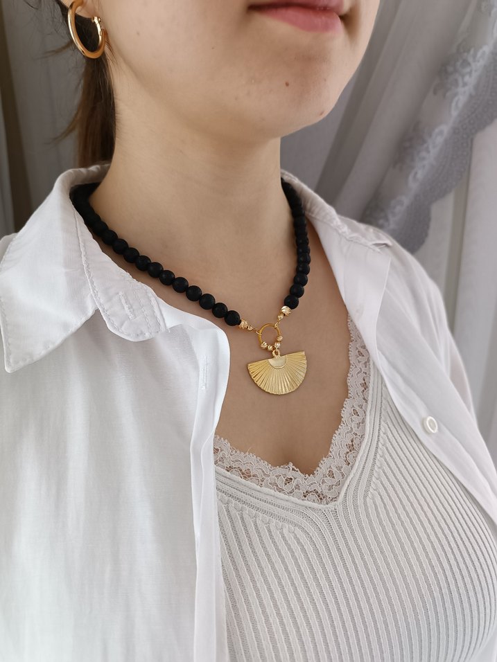 SİYAH LAV TAŞI KOLYE - Görsel 2