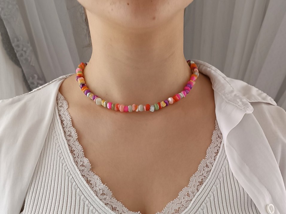 SADE RENKLİ KOLYE - Görsel 2