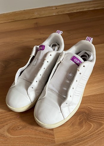 Beyaz Kadın Adidas Spor Ayakkabı - Görsel 2