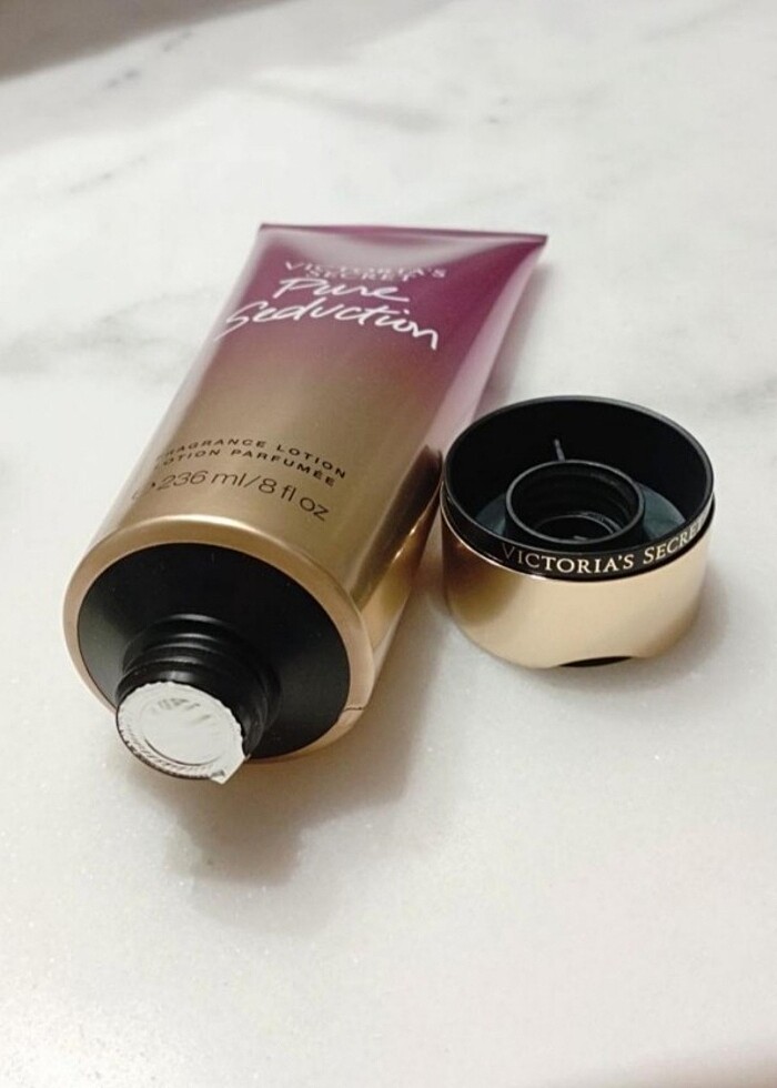 Victoria's Secret Vücut Kremi - Görsel 3