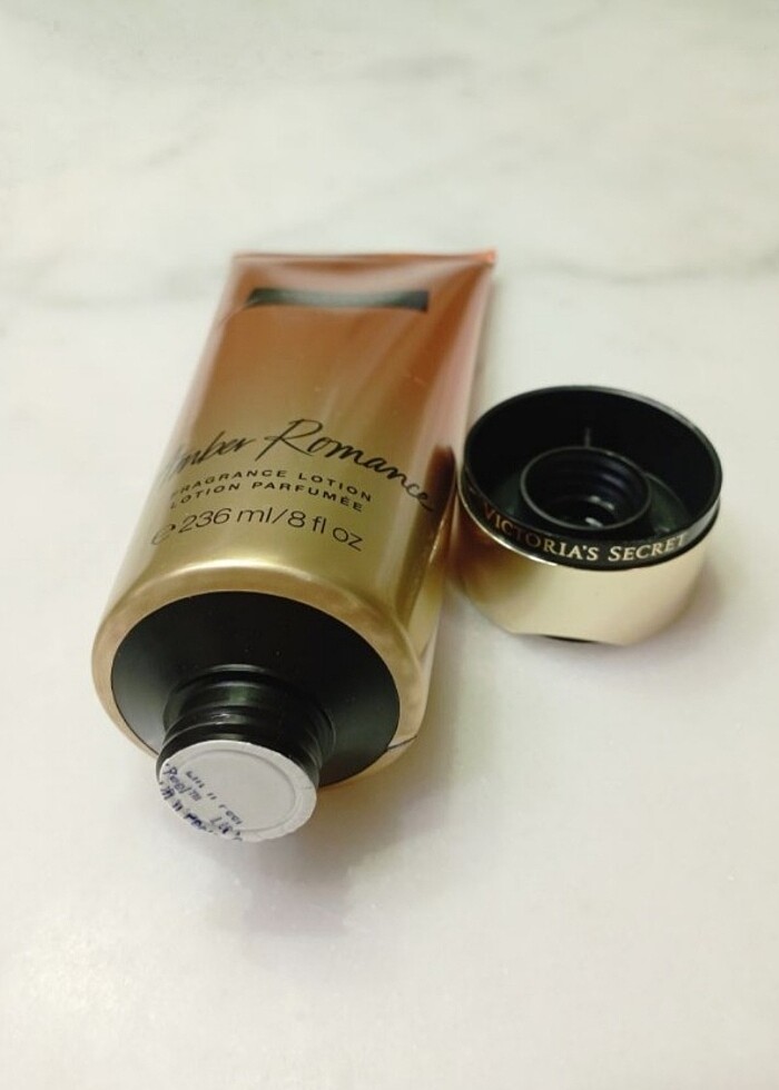 Victoria's Secret Vücut Kremi - Görsel 3