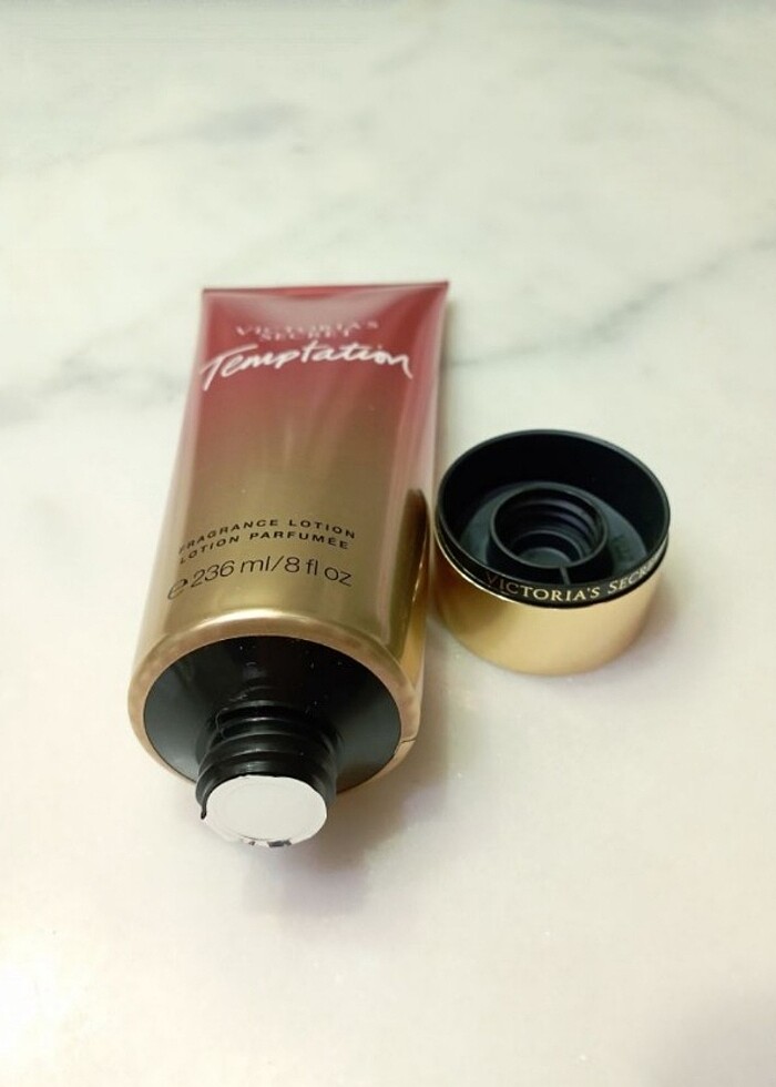 Victoria's Secret Vücut Kremi - Görsel 3