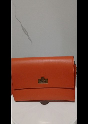 Kahverengi Deri Tokalı Kadın Çanta - Görsel 2