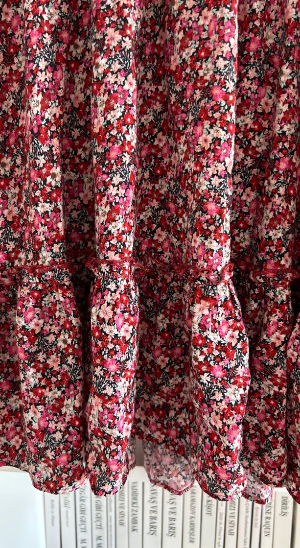 Bordo V Yaka Fırfırlı Bohem Midi Elbise - Görsel 4