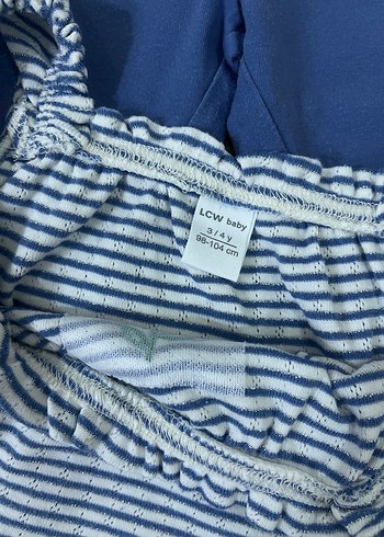 Kız Bebek Kolsuz Fırfırlı Nakışlı Takım // 4 yaş - Görsel 4