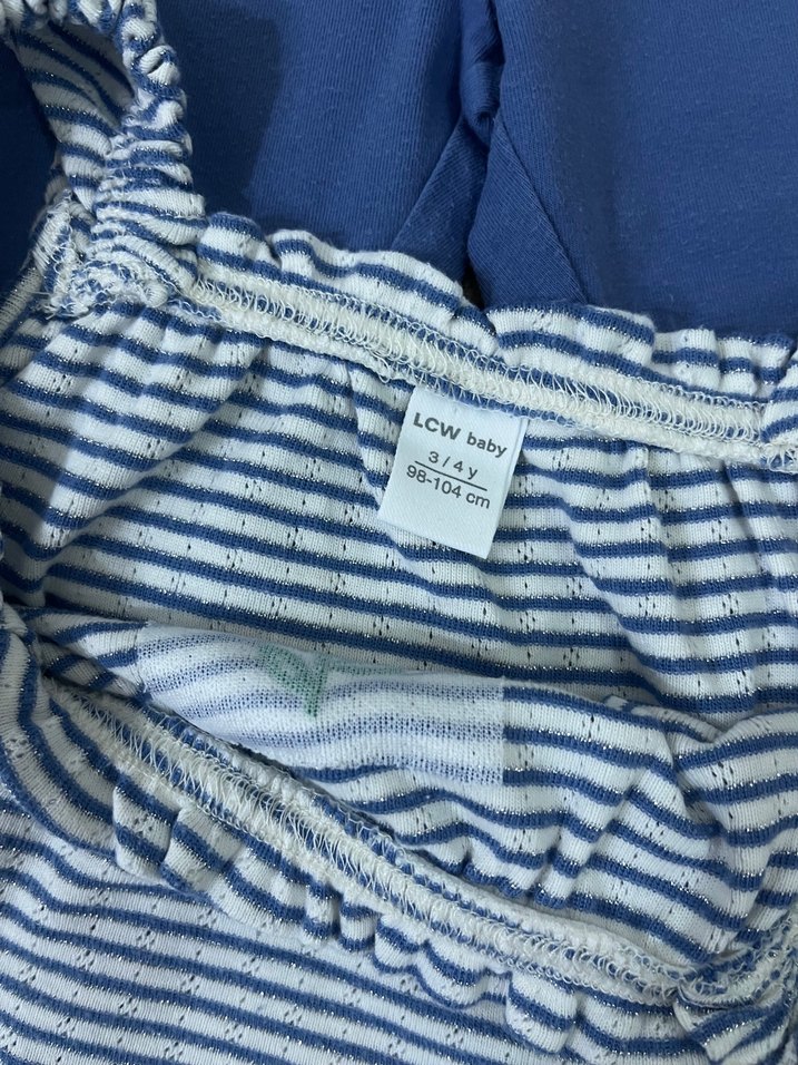 Kız Bebek Kolsuz Fırfırlı Nakışlı Takım // 4 yaş - Görsel 4