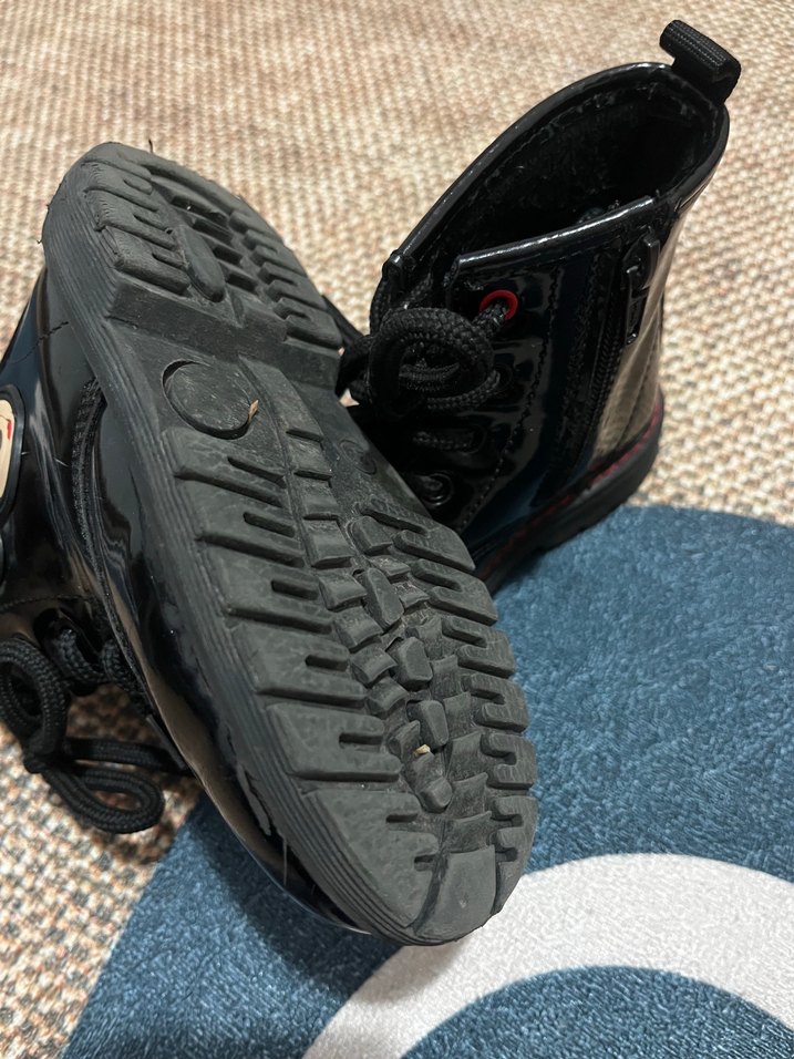 Parlak Siyah Kız Çocuk Lastik Bot Minnie - Görsel 3