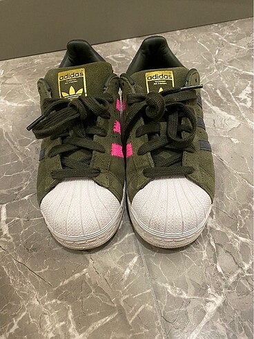 Adidas spor ayakkabı