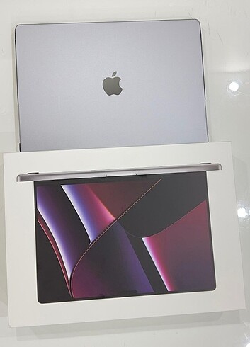 Apple Apple M2 Pro 16 GB birleşik ram 512