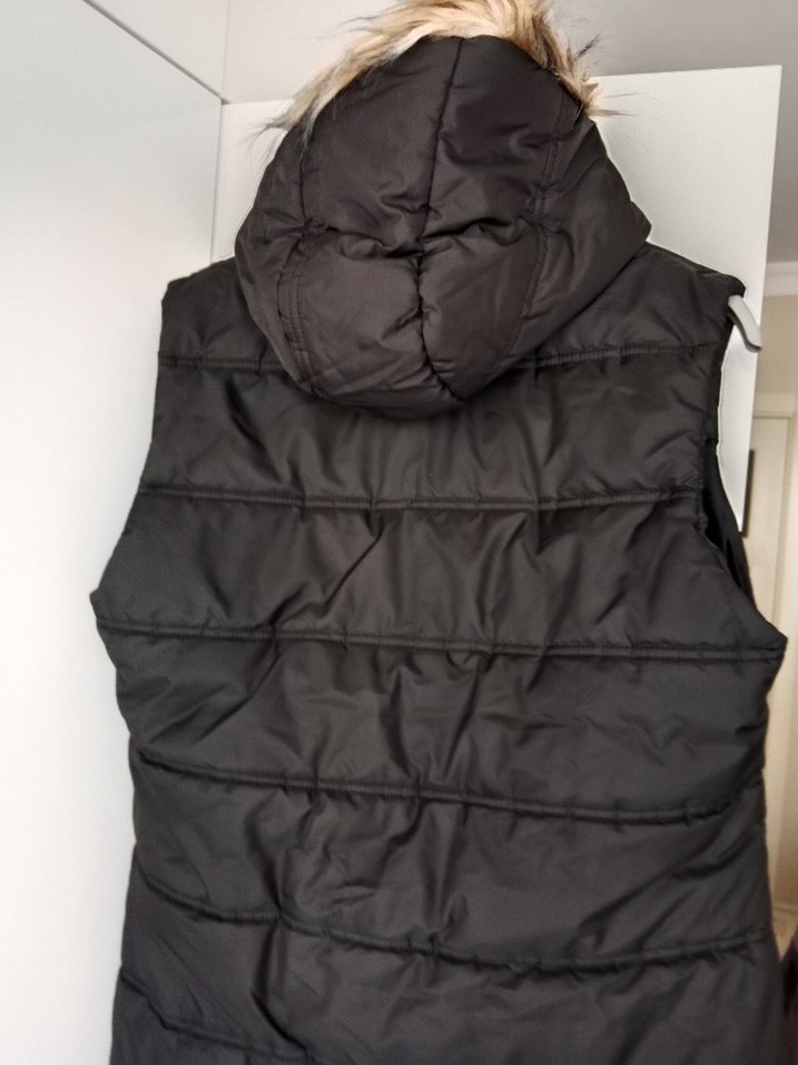 Slazenger Kürklü Siyah Kadın Kışlık Yelek - Görsel 4