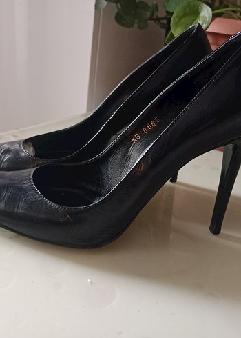 Kadın Siyah Rugan Stiletto Topuklu Ayakkabı - Görsel 5