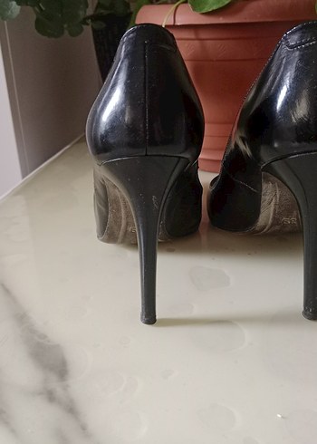 Kadın Siyah Rugan Stiletto Topuklu Ayakkabı - Görsel 3