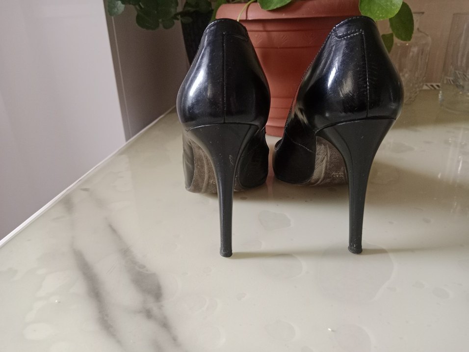 Kadın Siyah Rugan Stiletto Topuklu Ayakkabı - Görsel 3