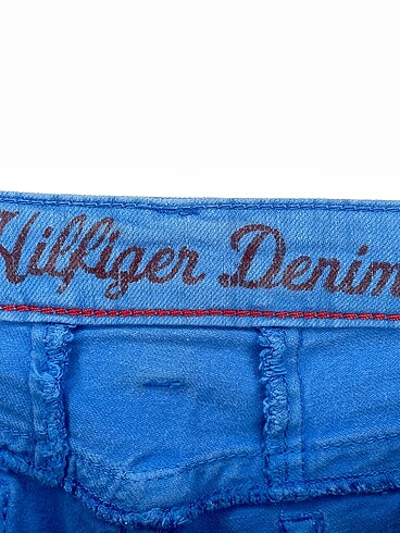 27 Beden mavi Renk Tommy Hilfiger Jean / Kot %70 İndirimli.