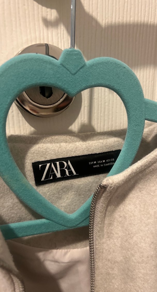 Zara Kırık beyaz crop Kadın Fermuarlı ceket - Görsel 2