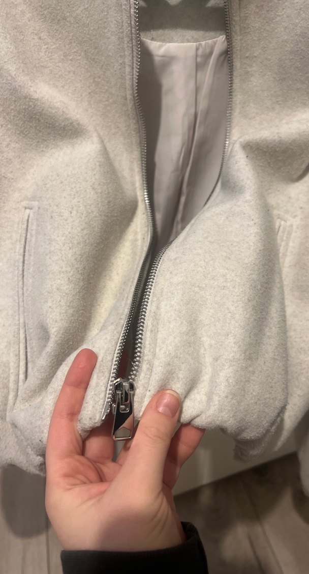 Zara Kırık beyaz crop Kadın Fermuarlı ceket - Görsel 3