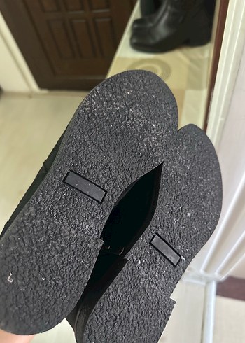 37 Beden Siyah Süet Bağcıklı Goth Kadın Botu
