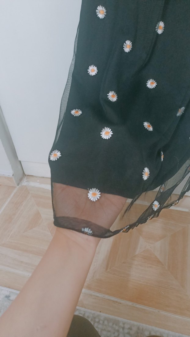 Papatyali Siyah Uzun Elbise - Görsel 3