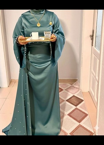 tesettür taşlı kuyruklu abiye (satılıktır) - Görsel 2