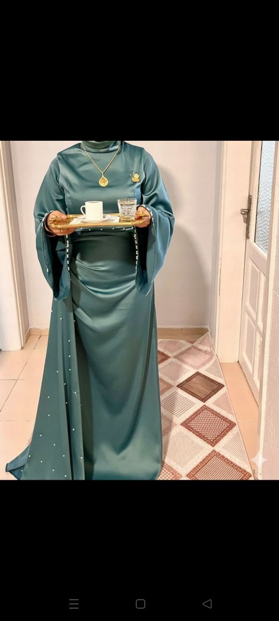 tesettür taşlı kuyruklu abiye (satılıktır) - Görsel 2