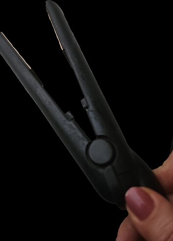 REMINGTON SAÇ DÜZLEŞTİRİCİ