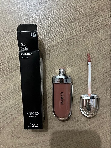 Kiko KIKO LIPGLOSS DUDAK PARLATICISI 20 Numara