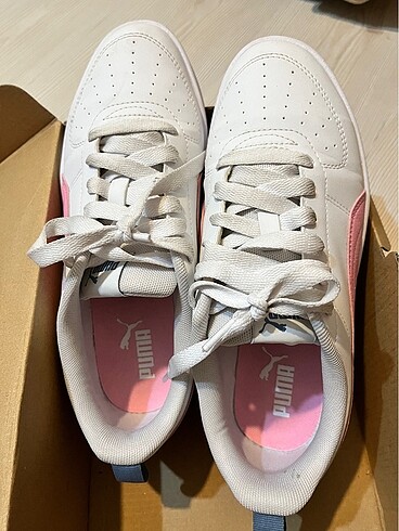 39 Beden Puma sneakers