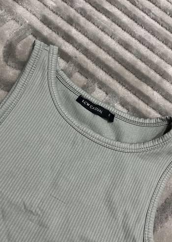 LC Waikiki Gri Kolsuz Crop Top