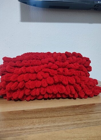 Klipsli puffy çanta