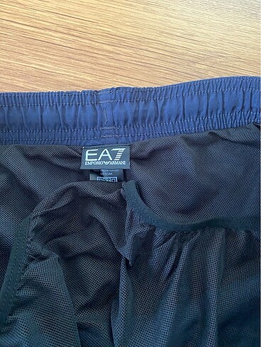 Orjinal EA7 deniz şortu - Görsel 2