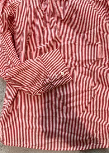 Kırmızı Çizgili Omuz Bağlamalı Bluz - Görsel 3