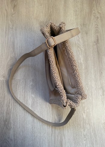 Kürk Detaylı Süet Kadın Çanta Bej - Görsel 2