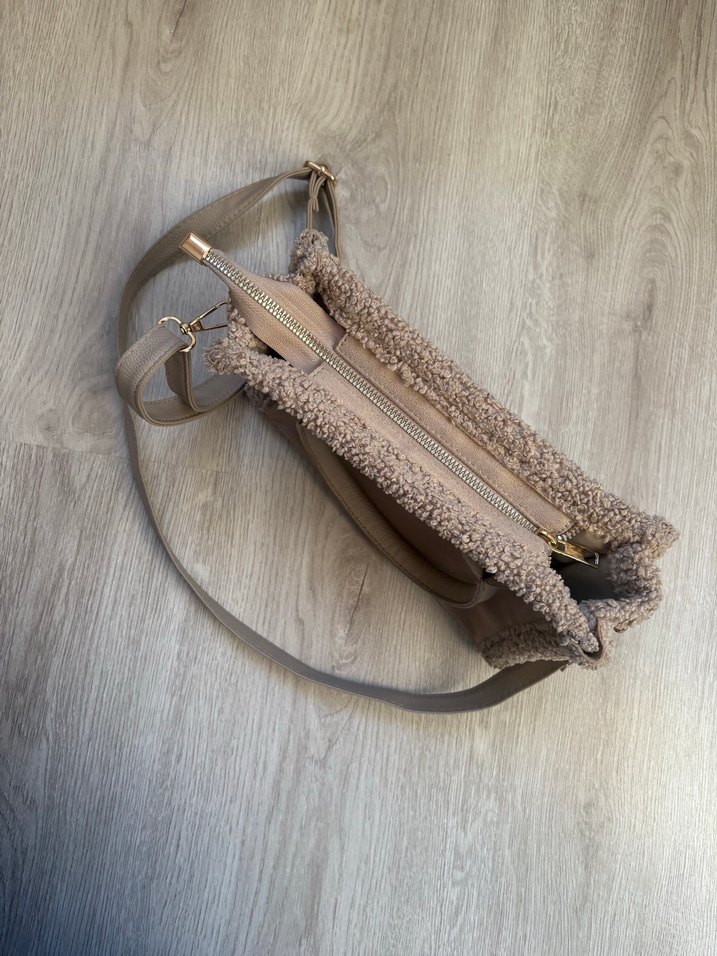 Kürk Detaylı Süet Kadın Çanta Bej - Görsel 3