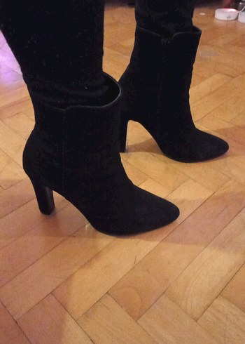 Diğer Hakiki Deri Siyah Suet Stiletto Cizme