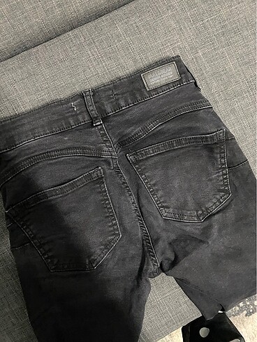 Pull and Bear Pantolon