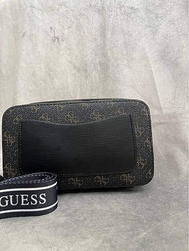  Beden Guess Siyah Çanta