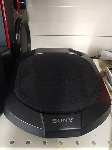 Sony tvitter ve hoporlor