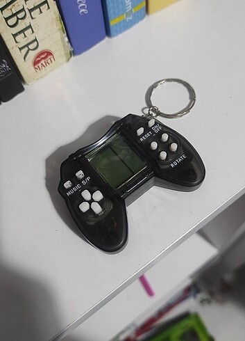Beden mini atari anahtarlık