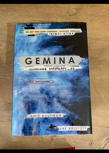 Illuminae Dosyaları 3 Kitap Seti - Görsel 3