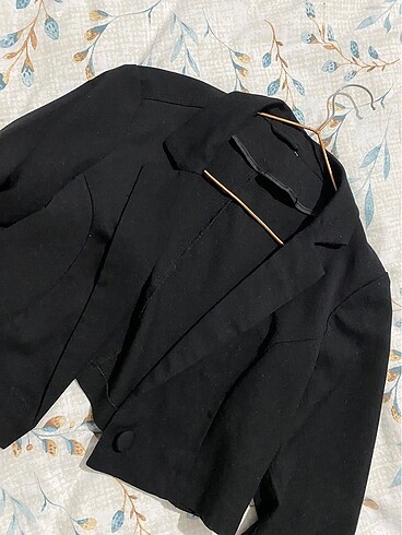 crop blazer
