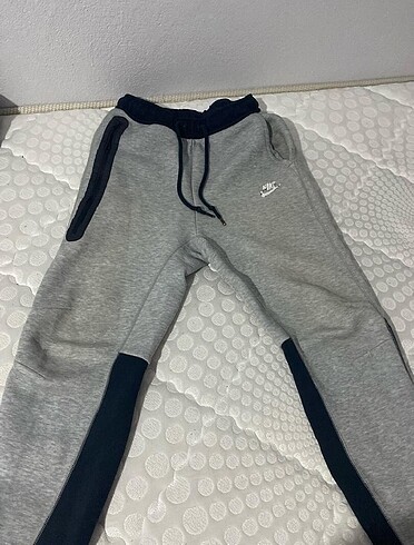 Orijinal Panda Nike Tech Fleece 2. El S Bedendir