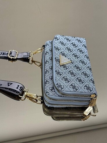 Guess Çapraz Kolon Ölçüleri: 20x12 cm