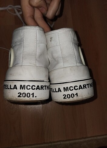 37 Beden beyaz Renk Stella mcCartney