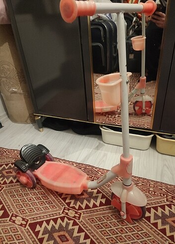 Pembe Çocuk Bisikleti Scoter - Görsel 2