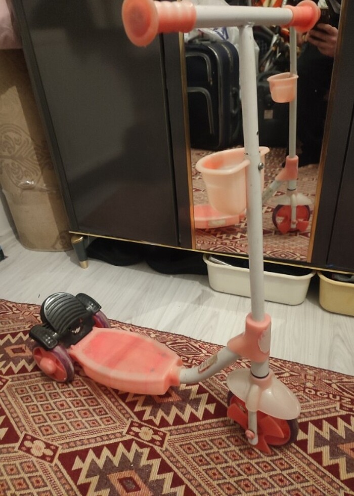 Pembe Çocuk Bisikleti Scoter - Görsel 2