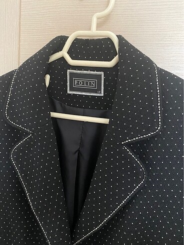 Polin marka puantiyeli siyah ceket - Görsel 2