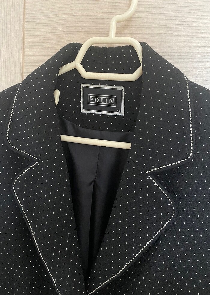 Polin marka puantiyeli siyah ceket - Görsel 2
