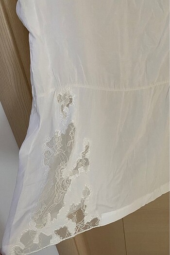 İpekyol dantelli bluz - Görsel 8